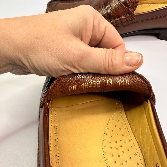 Florsheim Brown loafers w/ F medallian accent Size 11
